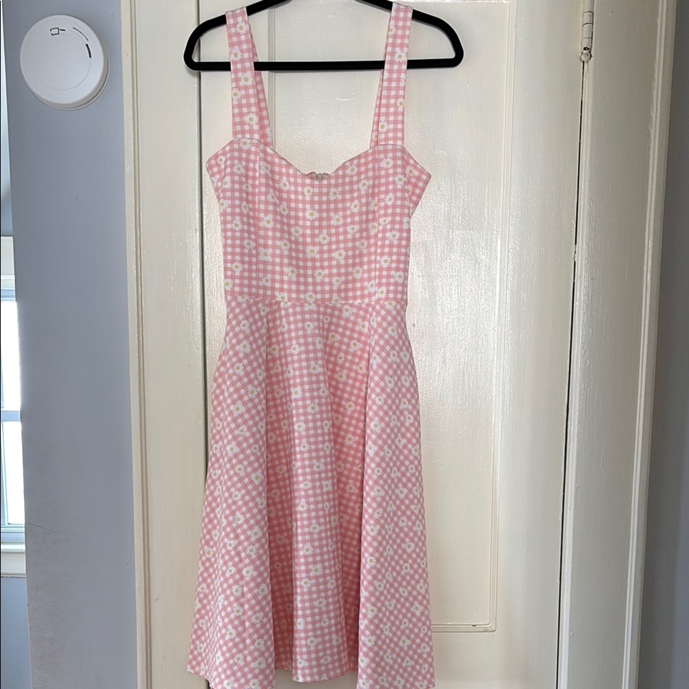 Retro style Pink Gingham Dress with pockets